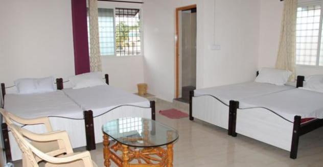 Sbs Residency Hotel จิกมากาลูร์ ภายนอก รูปภาพ