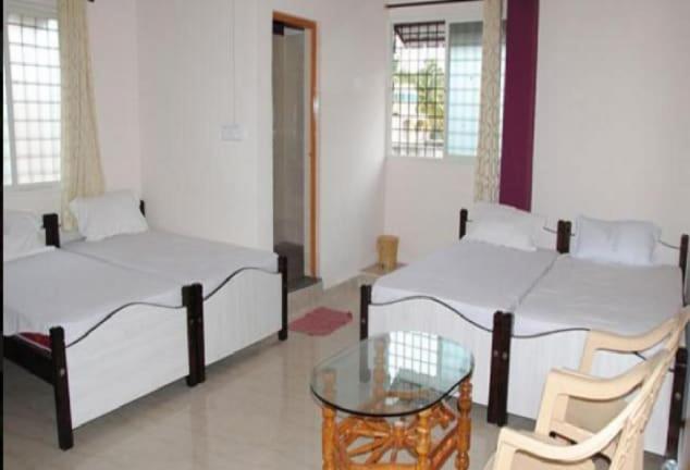 Sbs Residency Hotel จิกมากาลูร์ ภายนอก รูปภาพ